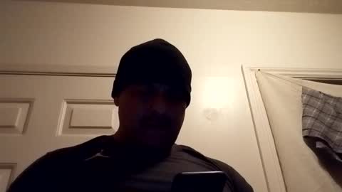 Snapshot of corpusrichard78 chatting on March 4, 2:38 am corpusrichard78 online show from March 4, 2:38 am