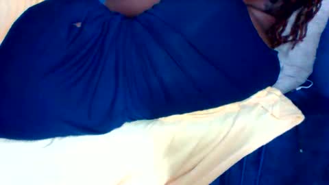 blue online show from February 24, 6:50 pm