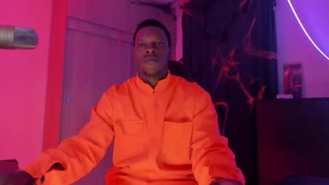 Corvis Xnc0012 online show from November 2, 4:37 am