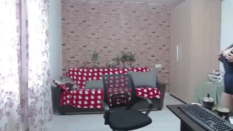 Elisa online show from February 27, 7:34 am