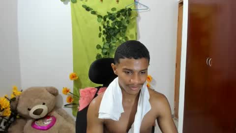 Ethan  online show from January 17, 3:12 am