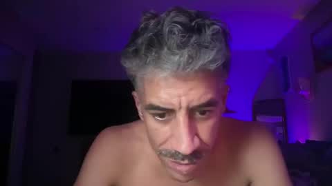 Snapshot of cosmicafterdark chatting on April 16, 1:56 pm Queer Vibes Slow Burn Good Energy online show from April 16, 1:56 pm