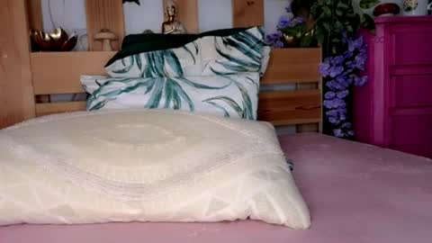 Lydia online show from June 17, 5:43 am