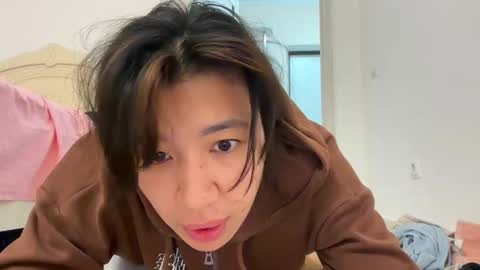 Lina online show from October 28, 5:15 pm