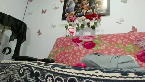 sofiabigcock69 online show from March 12, 11:55 pm