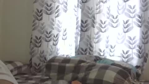 Liz Gwyneth Charlota online show from February 8, 3:54 am