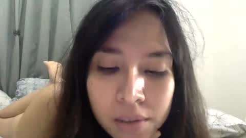 Liz Gwyneth Charlota online show from June 14, 3:47 pm