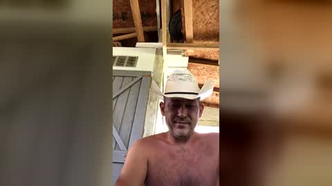 countryjoe2002 online show from June 11, 9:24 pm