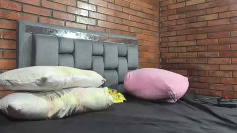 Andrea and Scott online show from September 12, 9:20 am