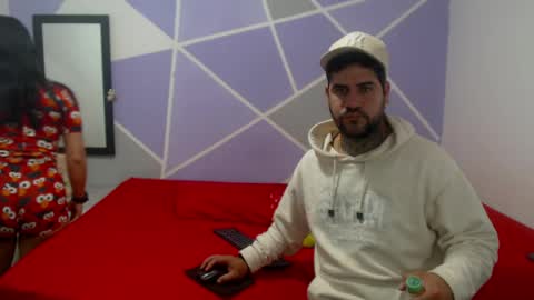 couple_hot069 online show from March 23, 7:56 am