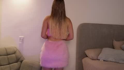 Kay online show from June 10, 12:22 am