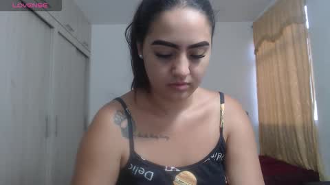  ALEJANDRO Y EMILY  online show from October 4, 11:52 am