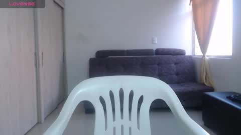  ALEJANDRO Y EMILY  online show from November 7, 1:44 pm