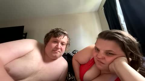 Snapshot of coupleforfun3629 chatting on June 8, 5:02 pm Amanda and Shawn online show from June 8, 5:02 pm