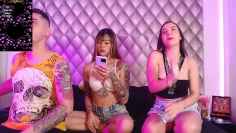 Couplelatin online show from February 24, 3:10 pm