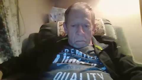 courieral1 online show from September 15, 8:20 pm