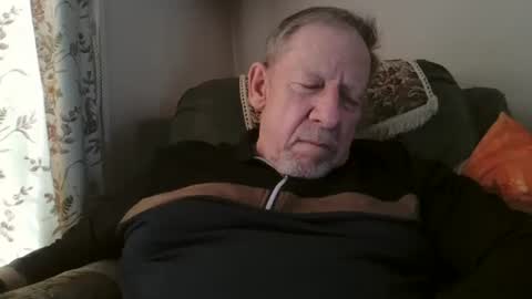 courieral1 online show from September 30, 1:49 pm