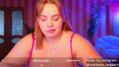 Snapshot of courteous_raspberrrry chatting on December 9, 10:32 am Rose Roys my online show from December 9, 10:32 am