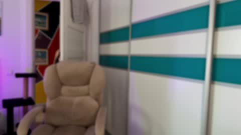 Snapshot of courteous_raspberrrry chatting on September 30, 11:26 am Rose Roys my online show from September 30, 11:26 am