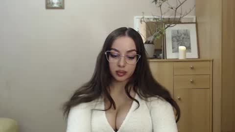 Courtney online show from March 2, 3:27 pm