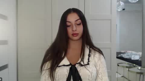 Courtney online show from October 22, 4:07 pm