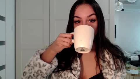 Courtney online show from February 18, 7:48 am