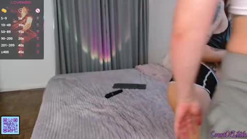 Snapshot of courtoflilith chatting on November 20, 1:50 am May Gabi online show from November 20, 1:50 am