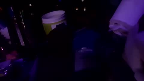 Snapshot of cowboysprincess chatting on November 24, 1:22 pm Cowboy-Ohiolook online show from November 24, 1:22 pm