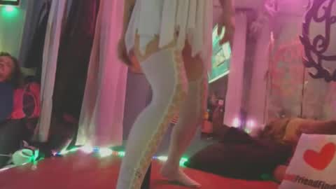 Snapshot of cpl4morethan1 chatting on September 29, 3:55 am cpl4morethan1 online show from September 29, 3:55 am