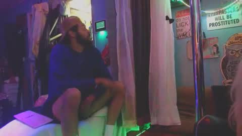 Snapshot of cpl4morethan1 chatting on October 31, 8:59 am cpl4morethan1 online show from October 31, 8:59 am