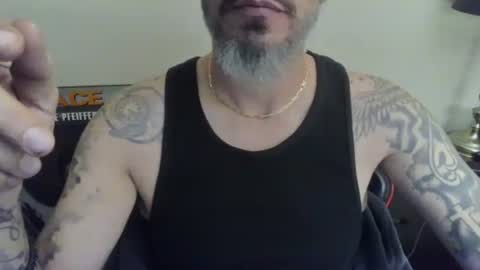 Snapshot of cpl_inlove chatting on November 1, 12:45 am cpl_inlove online show from November 1, 12:45 am