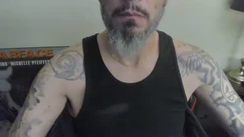 Snapshot of cpl_inlove chatting on November 23, 8:19 pm cpl_inlove online show from November 23, 8:19 pm