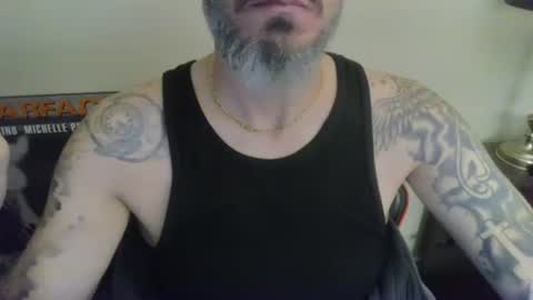 Snapshot of cpl_inlove chatting on November 28, 1:52 am cpl_inlove online show from November 28, 1:52 am