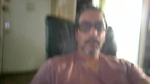 Snapshot of cq1er chatting on October 21, 7:03 pm Alejandro online show from October 21, 7:03 pm