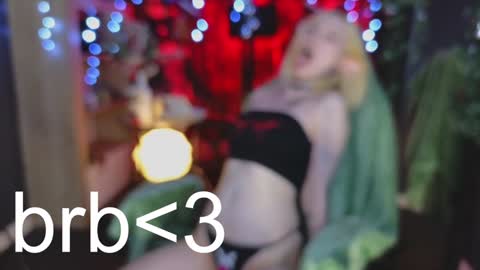 Tati online show from December 19, 2:45 am