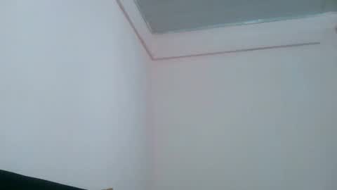 Snapshot of crammy_freaky chatting on December 2, 4:18 am crammy_freaky online show from December 2, 4:18 am