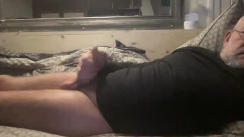 Snapshot of crapaud75018 chatting on January 5, 6:24 am crapaud75018 online show from January 5, 6:24 am