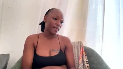 Taliee online show from May 15, 10:33 am