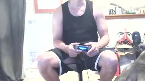 Snapshot of crazy4feetmanic chatting on September 17, 3:30 am drbucknaked online show from September 17, 3:30 am