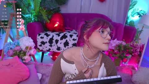 Snapshot of crazy__wine chatting on February 6, 7:07 pm Sonya online show from February 6, 7:07 pm