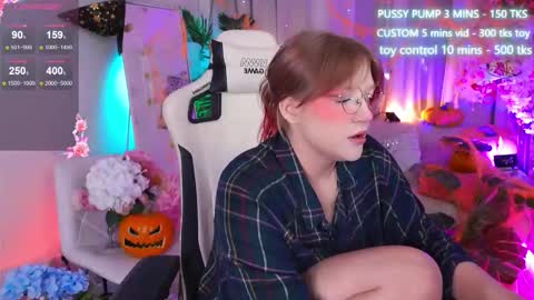 Snapshot of crazy__wine chatting on November 1, 12:12 am Sonya online show from November 1, 12:12 am