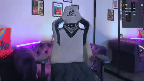    online show from September 17, 10:28 am