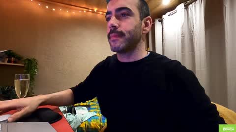 Snapshot of crazy_ignites chatting on January 1, 10:46 pm Crazy Ignites online show from January 1, 10:46 pm