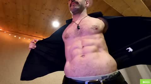 Snapshot of crazy_ignites chatting on January 7, 10:19 pm Crazy Ignites online show from January 7, 10:19 pm