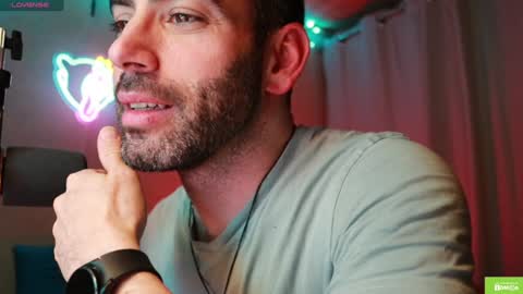 Snapshot of crazy_ignites chatting on January 23, 11:05 pm Crazy Ignites online show from January 23, 11:05 pm