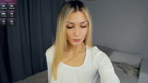 Emma online show from February 16, 9:05 pm