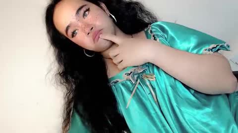 Snapshot of crazy_vixen chatting on January 13, 8:15 pm Hot Ayisha online show from January 13, 8:15 pm