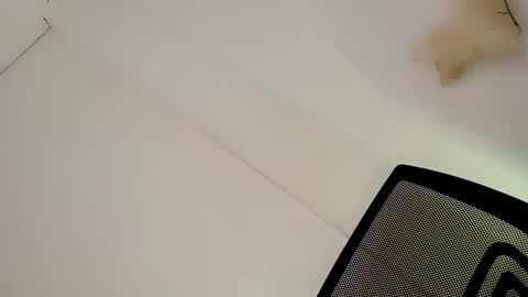 Snapshot of crazy_vixen chatting on March 8, 6:16 pm Hot Ayisha online show from March 8, 6:16 pm