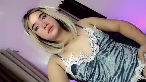 Snapshot of crazy_vixen chatting on November 3, 7:26 pm Hot Ayisha online show from November 3, 7:26 pm