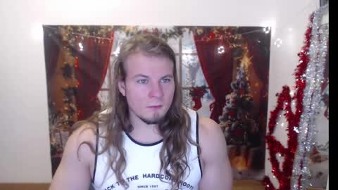 Snapshot of crazyangel8 chatting on December 31, 10:34 pm crazyangel8 online show from December 31, 10:34 pm